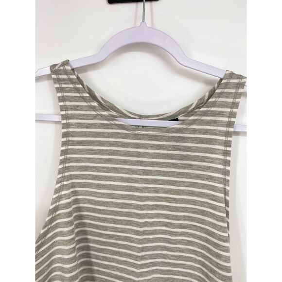 Yogalicious Womens Slit Back Heather Gray White Striped Tank Top NEW Large - Picture 7 of 9